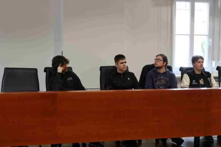 Tehnik računalništva 4